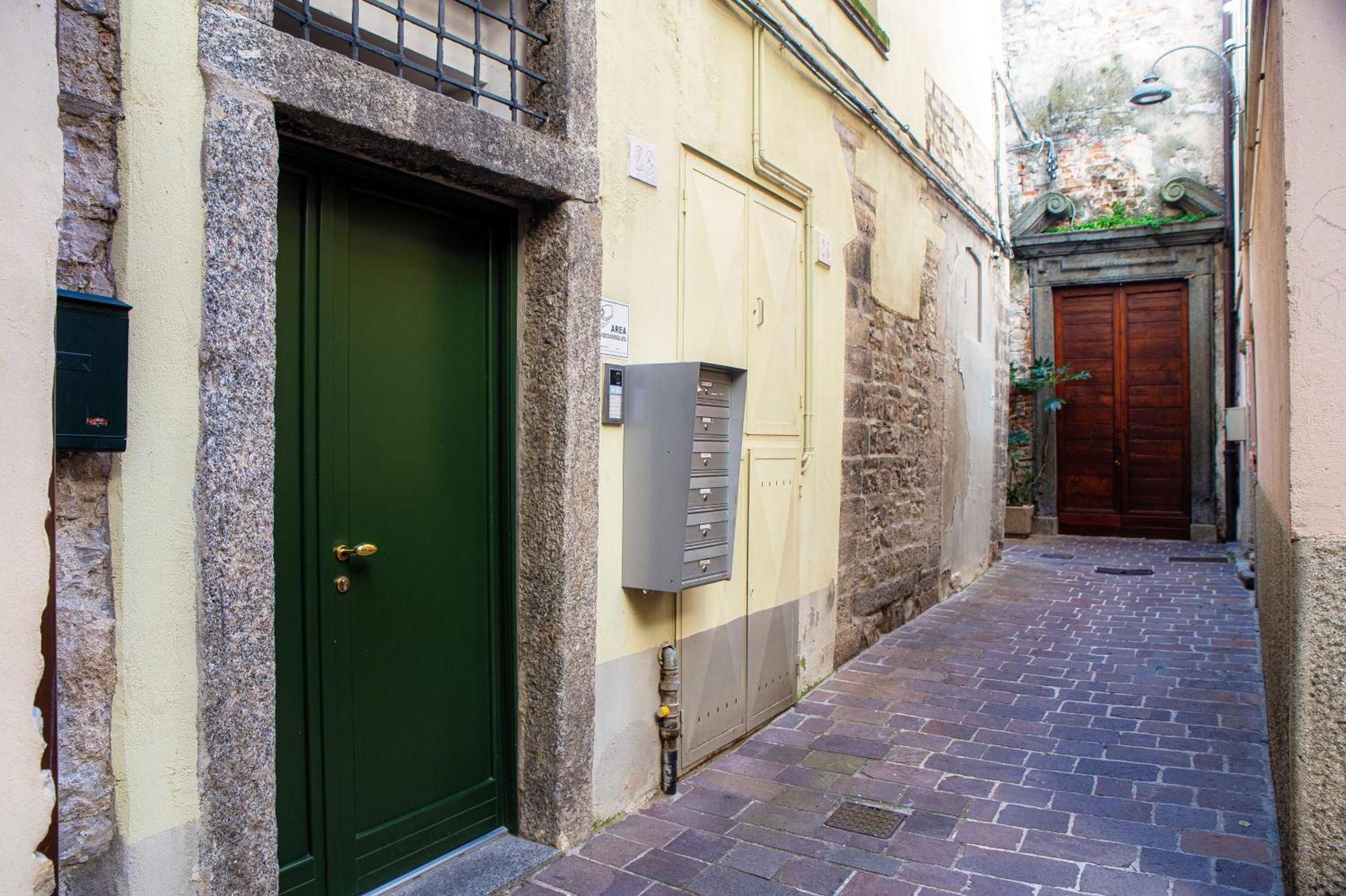 Calicantus Apartments Apollo コモ エクステリア 写真